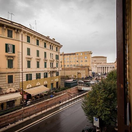 All'Ombra Del Cupolone Rome Exterior photo